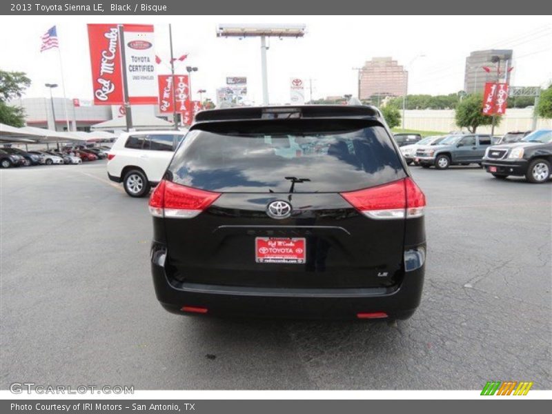 Black / Bisque 2013 Toyota Sienna LE