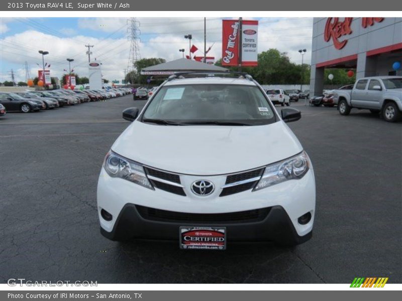 Super White / Ash 2013 Toyota RAV4 LE