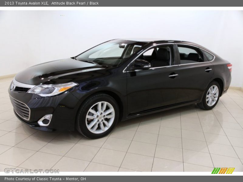 Attitude Black Pearl / Black 2013 Toyota Avalon XLE