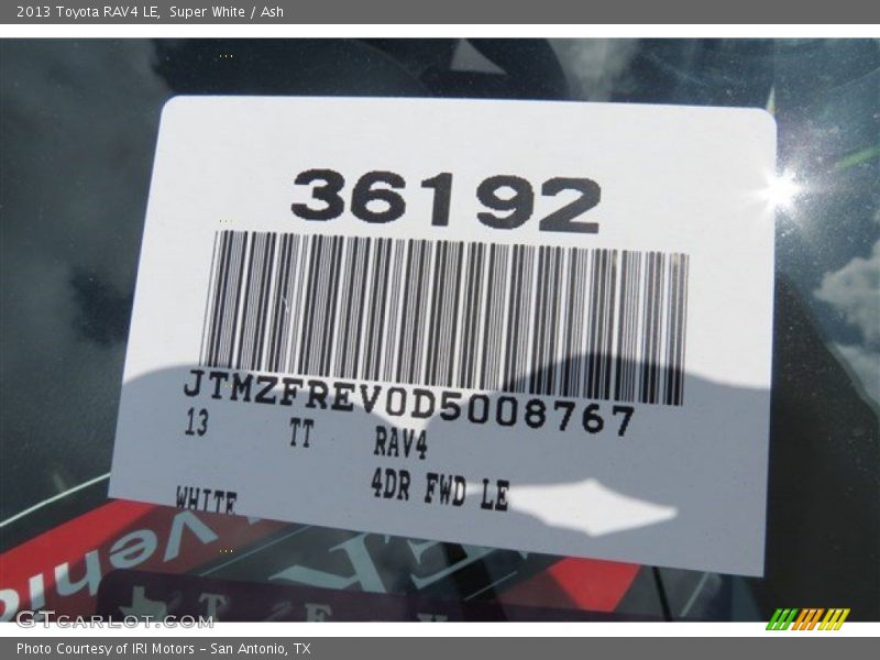 Super White / Ash 2013 Toyota RAV4 LE
