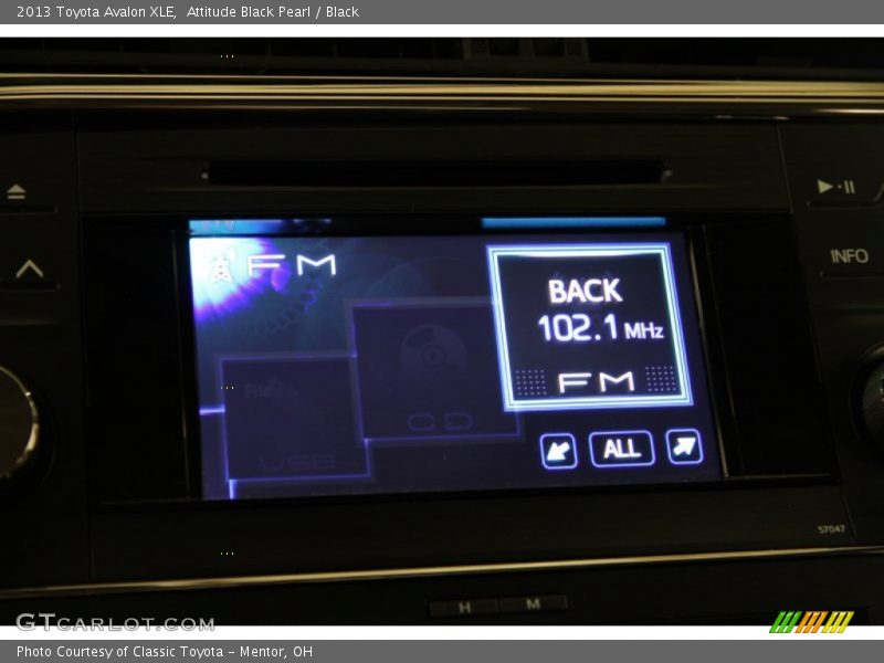 Attitude Black Pearl / Black 2013 Toyota Avalon XLE