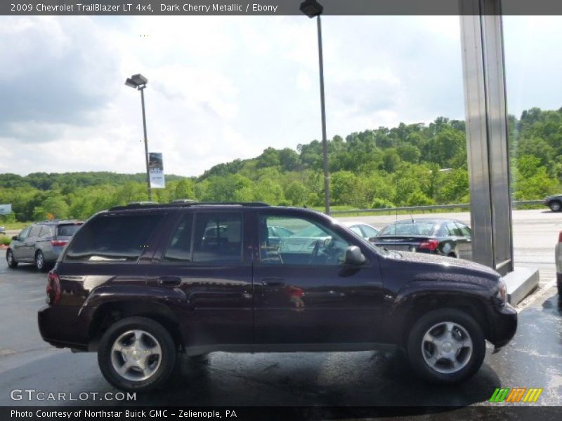 Dark Cherry Metallic / Ebony 2009 Chevrolet TrailBlazer LT 4x4