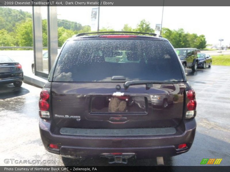 Dark Cherry Metallic / Ebony 2009 Chevrolet TrailBlazer LT 4x4