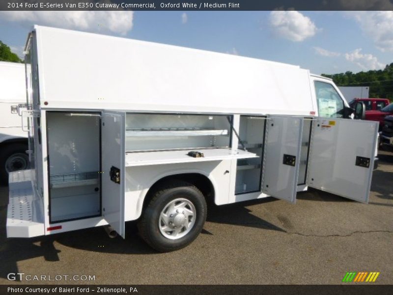  2014 E-Series Van E350 Cutaway Commercial Oxford White
