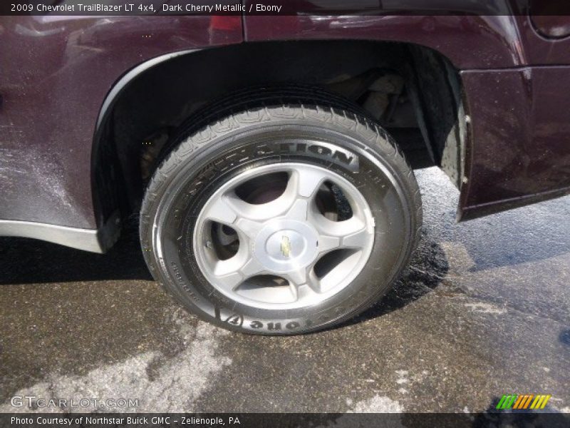 Dark Cherry Metallic / Ebony 2009 Chevrolet TrailBlazer LT 4x4