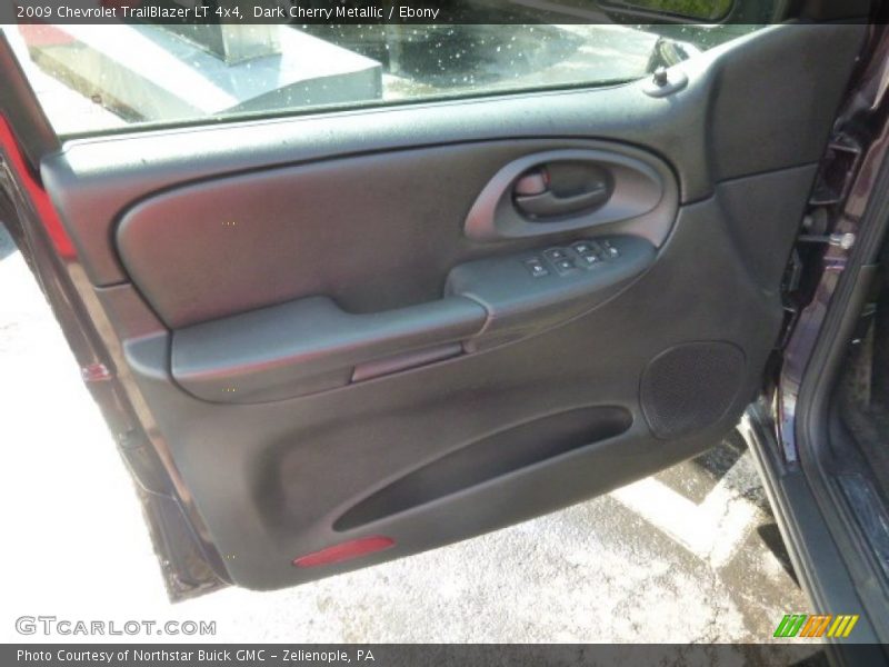 Dark Cherry Metallic / Ebony 2009 Chevrolet TrailBlazer LT 4x4