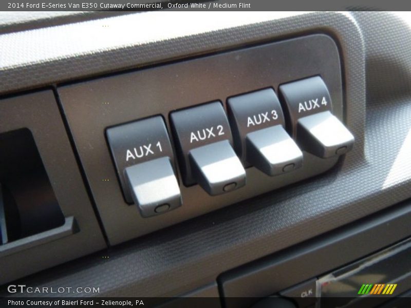 Controls of 2014 E-Series Van E350 Cutaway Commercial