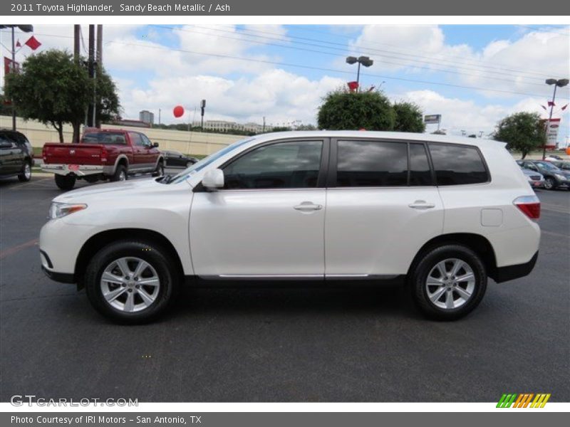 Sandy Beach Metallic / Ash 2011 Toyota Highlander
