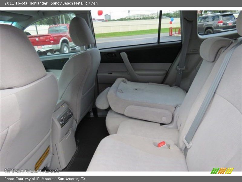 Sandy Beach Metallic / Ash 2011 Toyota Highlander