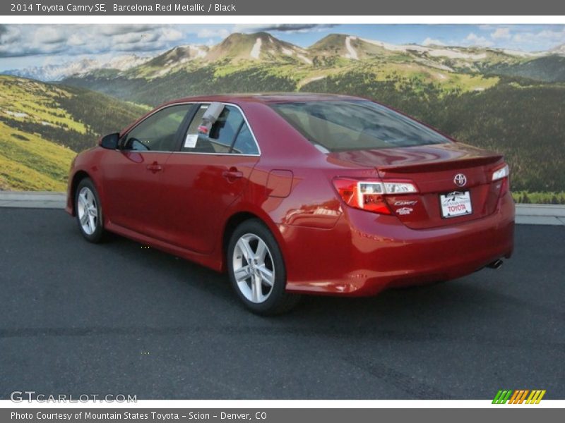 Barcelona Red Metallic / Black 2014 Toyota Camry SE