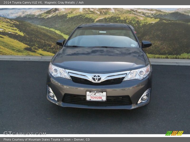 Magnetic Gray Metallic / Ash 2014 Toyota Camry XLE V6