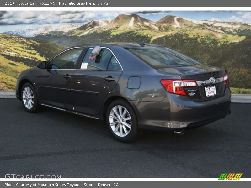 Magnetic Gray Metallic / Ash 2014 Toyota Camry XLE V6