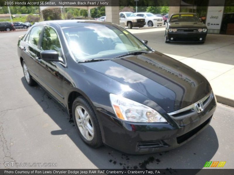 Nighthawk Black Pearl / Ivory 2006 Honda Accord SE Sedan