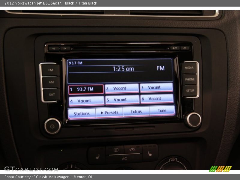 Black / Titan Black 2012 Volkswagen Jetta SE Sedan