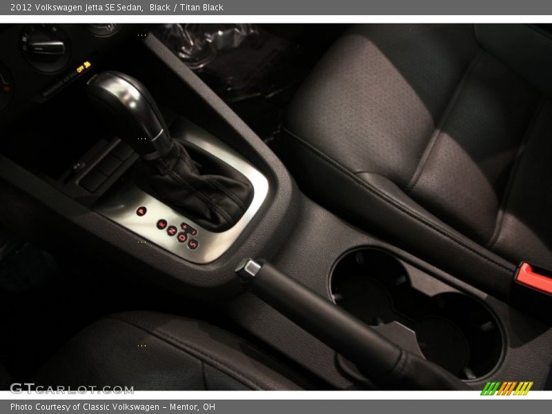 Black / Titan Black 2012 Volkswagen Jetta SE Sedan