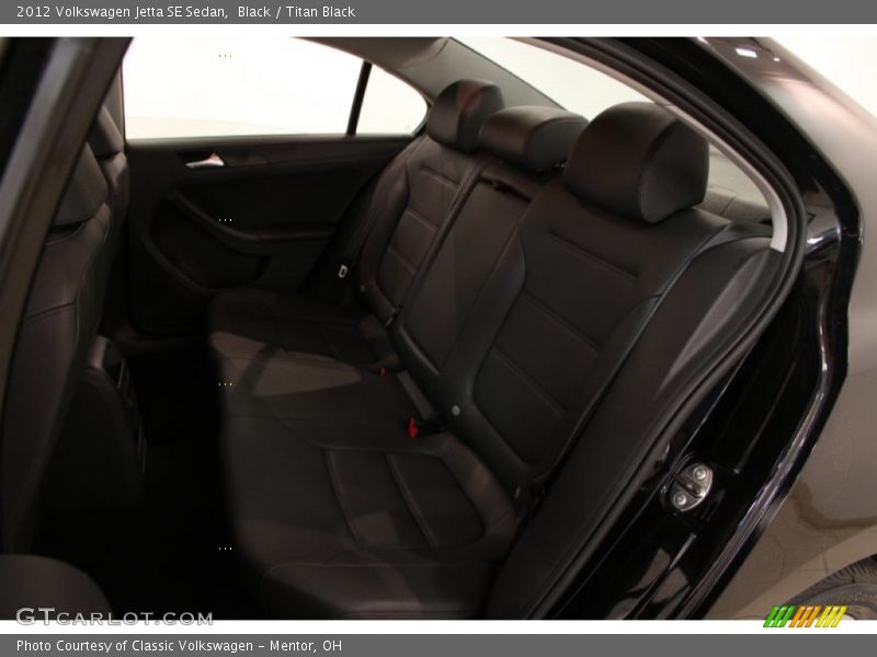 Black / Titan Black 2012 Volkswagen Jetta SE Sedan