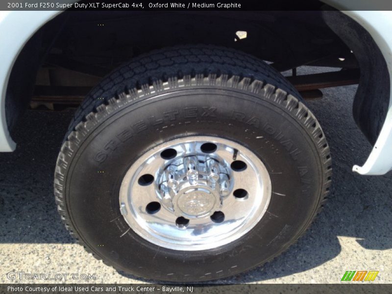 Oxford White / Medium Graphite 2001 Ford F250 Super Duty XLT SuperCab 4x4