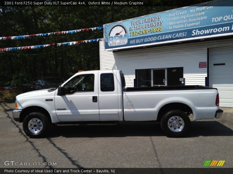 Oxford White / Medium Graphite 2001 Ford F250 Super Duty XLT SuperCab 4x4