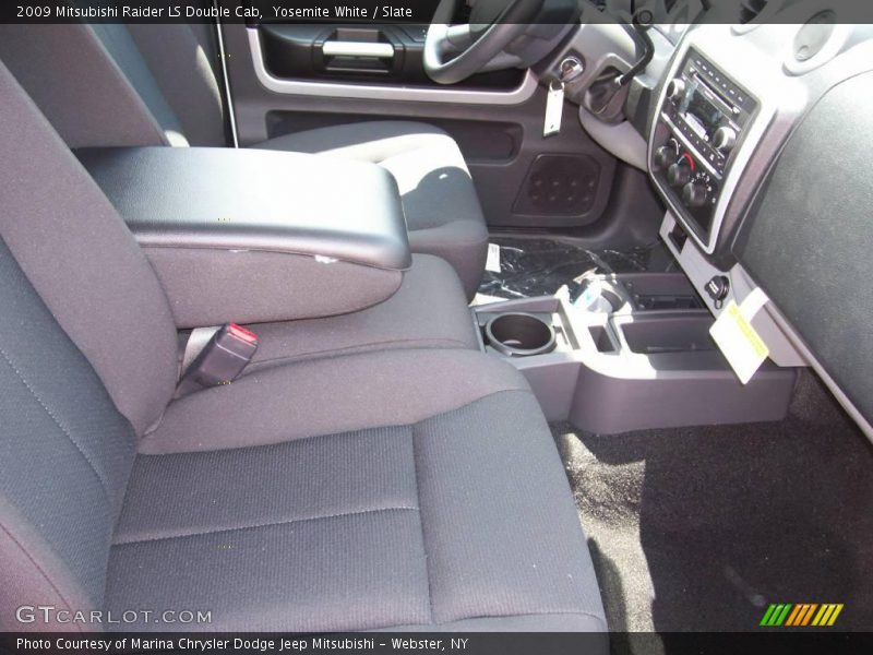 Yosemite White / Slate 2009 Mitsubishi Raider LS Double Cab