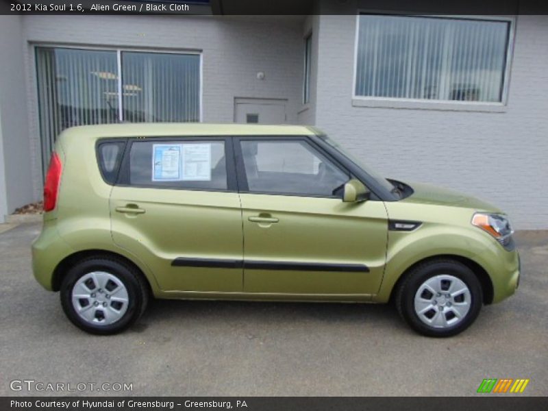 Alien Green / Black Cloth 2012 Kia Soul 1.6