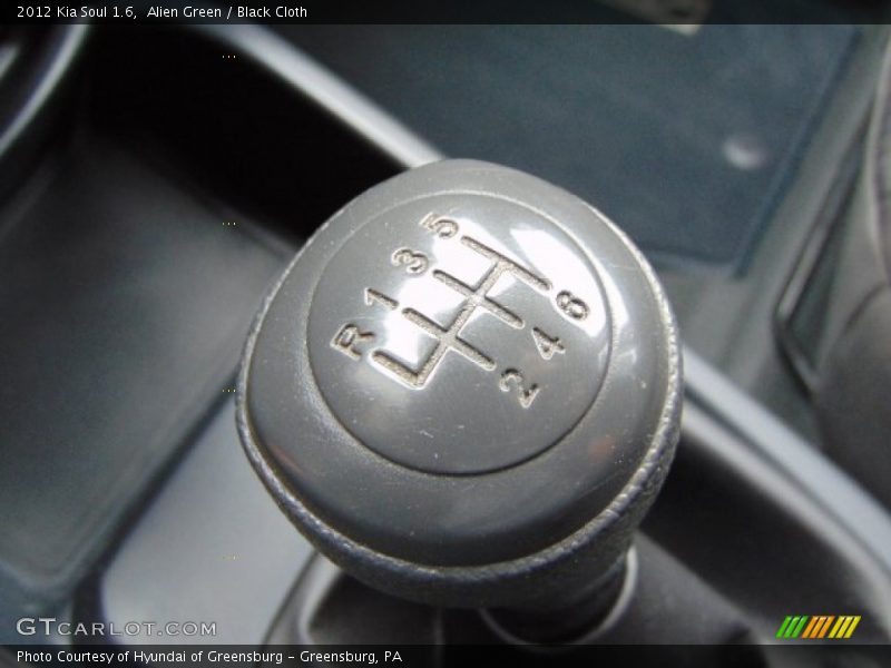 Alien Green / Black Cloth 2012 Kia Soul 1.6
