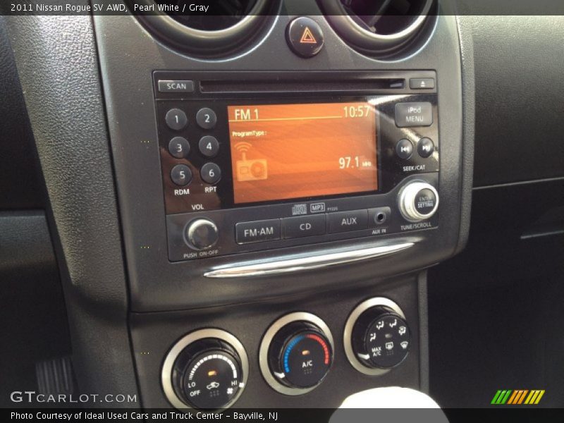 Pearl White / Gray 2011 Nissan Rogue SV AWD