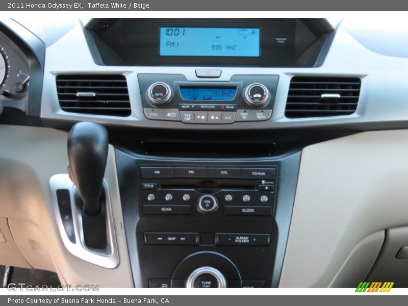 Taffeta White / Beige 2011 Honda Odyssey EX