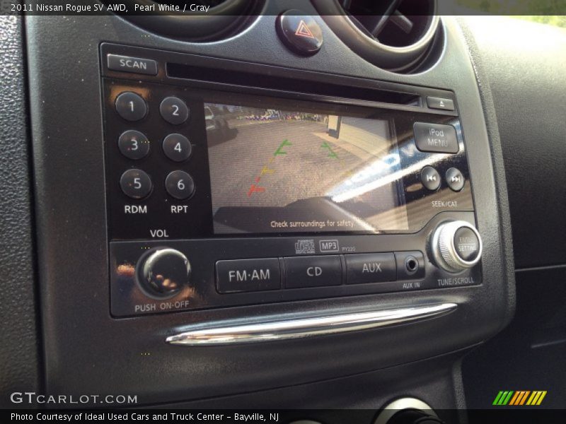 Pearl White / Gray 2011 Nissan Rogue SV AWD