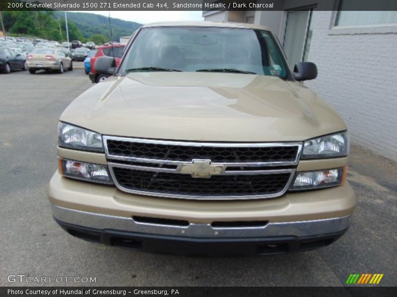 Sandstone Metallic / Dark Charcoal 2006 Chevrolet Silverado 1500 Z71 Extended Cab 4x4