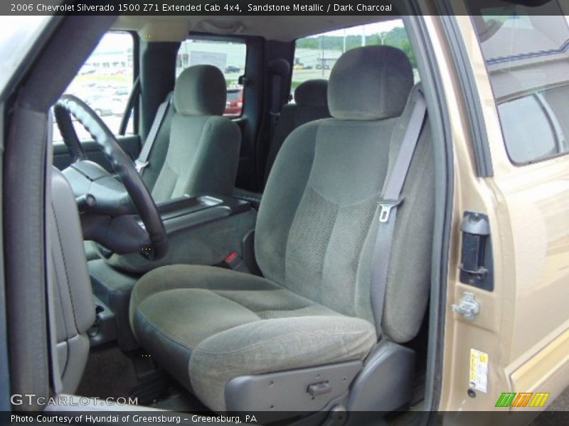Sandstone Metallic / Dark Charcoal 2006 Chevrolet Silverado 1500 Z71 Extended Cab 4x4