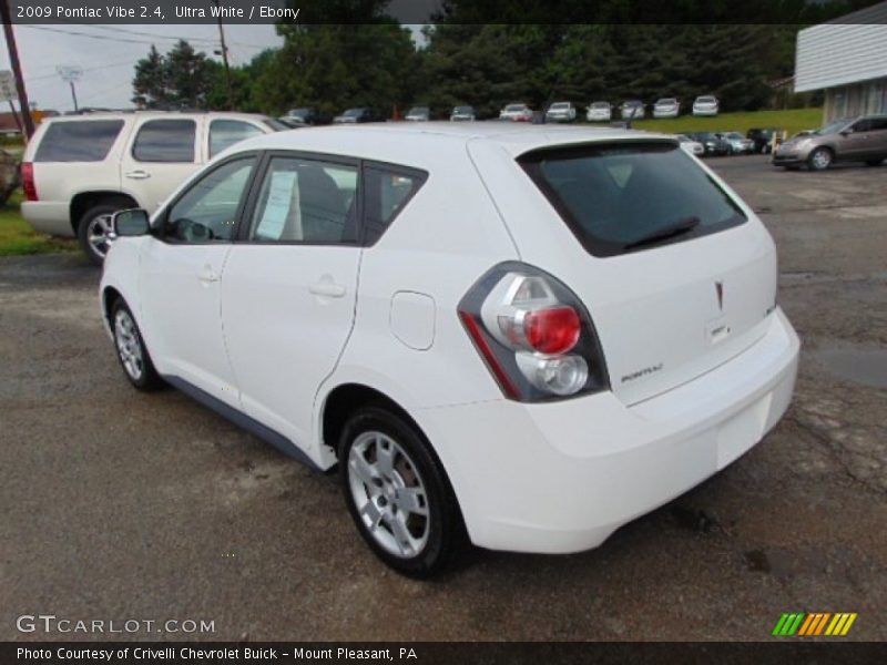 Ultra White / Ebony 2009 Pontiac Vibe 2.4
