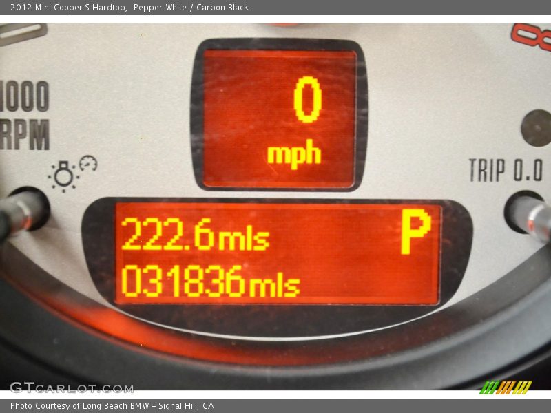 Pepper White / Carbon Black 2012 Mini Cooper S Hardtop