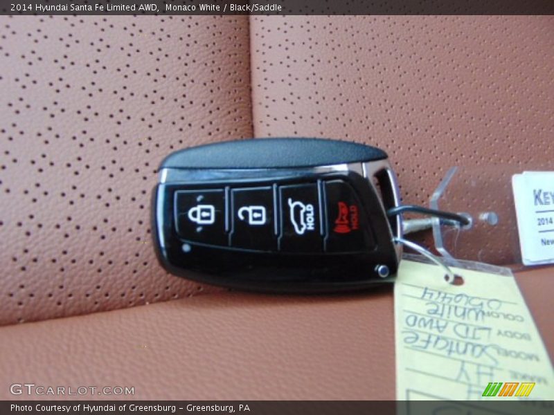 Keys of 2014 Santa Fe Limited AWD