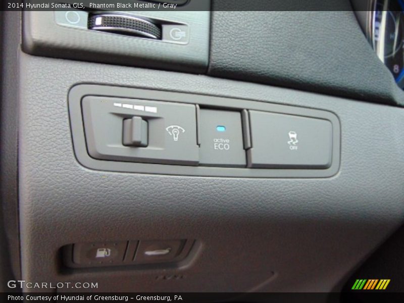 Phantom Black Metallic / Gray 2014 Hyundai Sonata GLS
