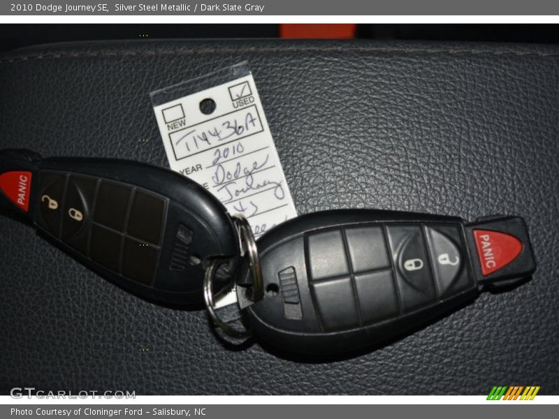 Silver Steel Metallic / Dark Slate Gray 2010 Dodge Journey SE