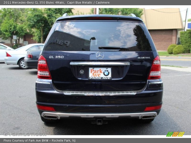 Capri Blue Metallic / Cashmere 2011 Mercedes-Benz GL 350 Blutec 4Matic