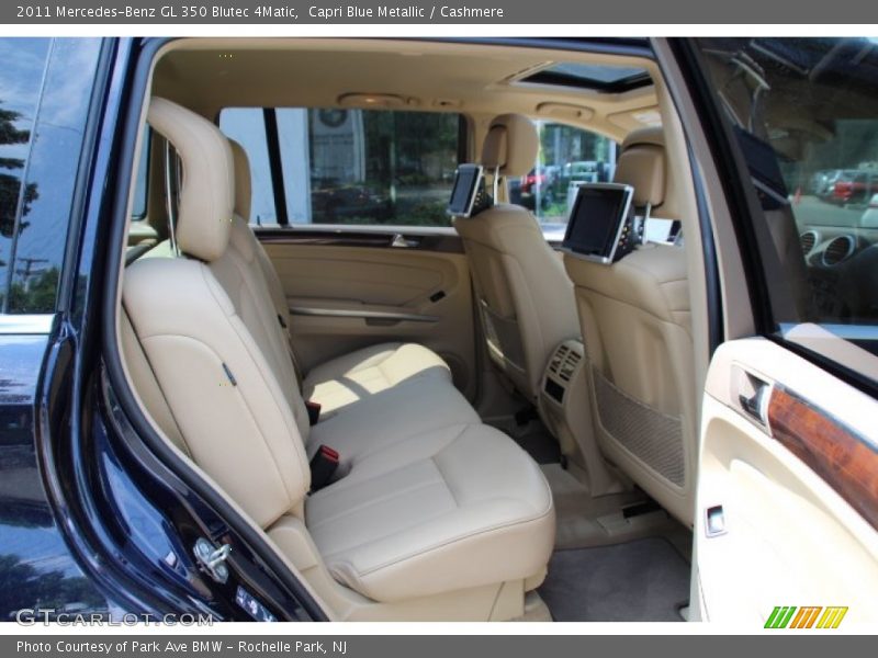 Capri Blue Metallic / Cashmere 2011 Mercedes-Benz GL 350 Blutec 4Matic