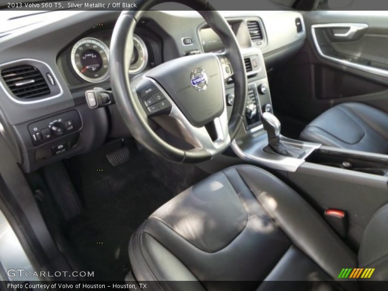 Silver Metallic / Off Black 2013 Volvo S60 T5
