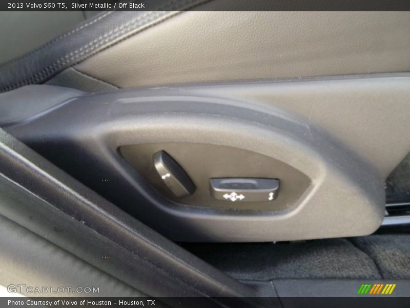 Silver Metallic / Off Black 2013 Volvo S60 T5
