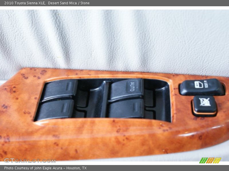 Desert Sand Mica / Stone 2010 Toyota Sienna XLE