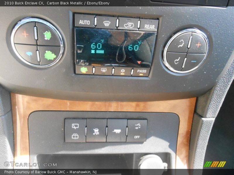 Carbon Black Metallic / Ebony/Ebony 2010 Buick Enclave CX