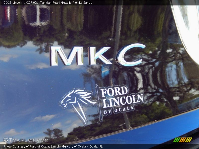 Tahitian Pearl Metallic / White Sands 2015 Lincoln MKC FWD