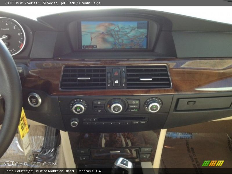 Jet Black / Cream Beige 2010 BMW 5 Series 535i Sedan