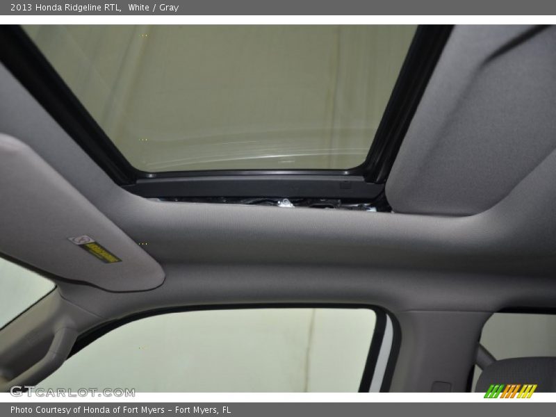 White / Gray 2013 Honda Ridgeline RTL