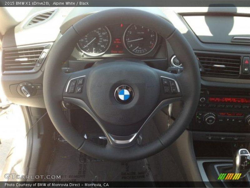 Alpine White / Black 2015 BMW X1 sDrive28i