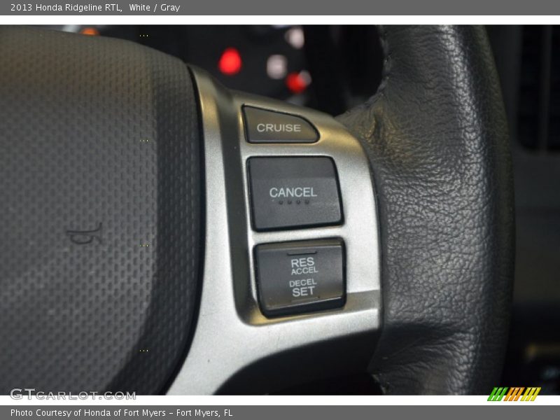 White / Gray 2013 Honda Ridgeline RTL