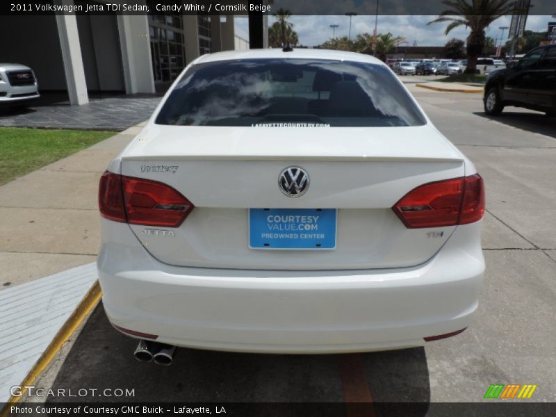 Candy White / Cornsilk Beige 2011 Volkswagen Jetta TDI Sedan