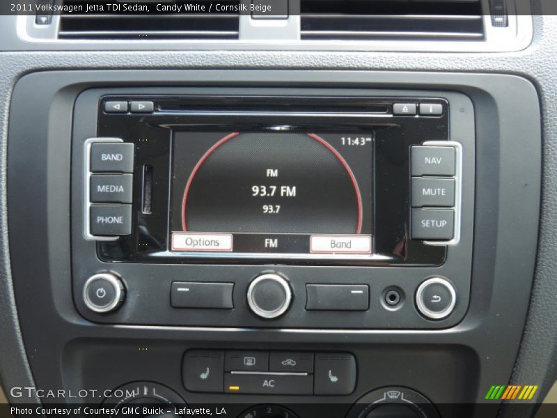 Candy White / Cornsilk Beige 2011 Volkswagen Jetta TDI Sedan