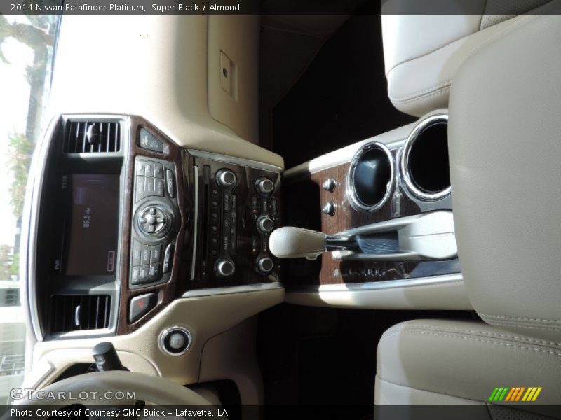Super Black / Almond 2014 Nissan Pathfinder Platinum