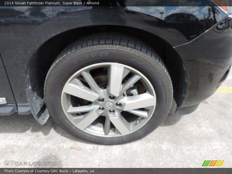 Super Black / Almond 2014 Nissan Pathfinder Platinum